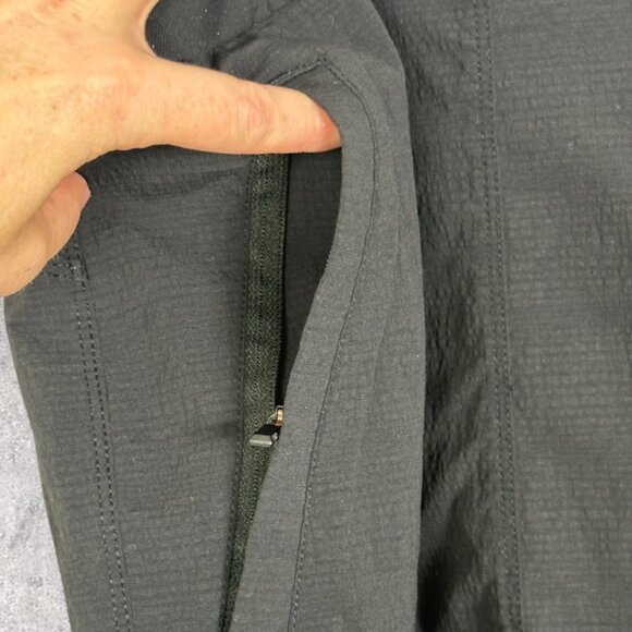 Athleta Trekki Bermuda 2.0 Black Hiking‎ Shorts Size 26 Climbing Ripstop 2022 - Picture 7 of 16